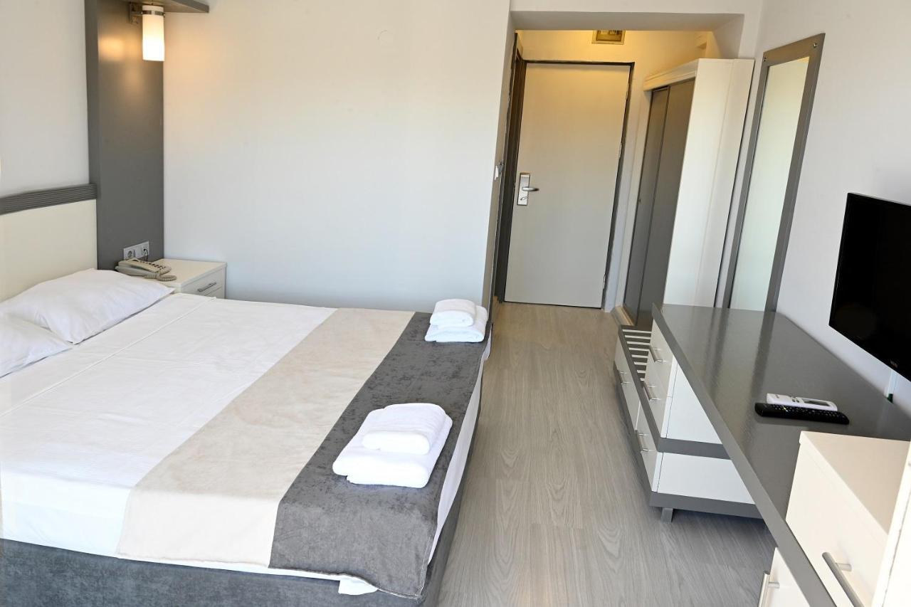 Roxx Royal Hotel Kusadasi Exterior foto