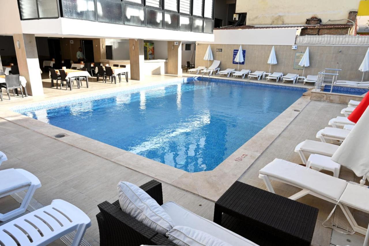 Roxx Royal Hotel Kusadasi Exterior foto